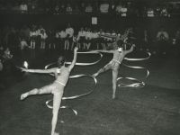 Gimnastyka artystyczna - zawodniczki ze wstążką
